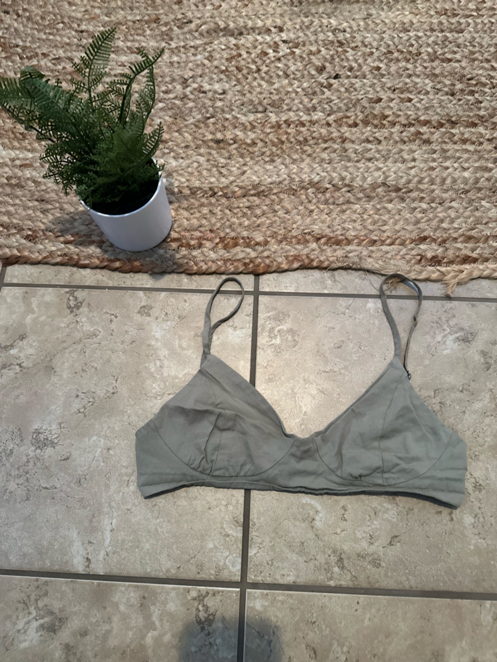 PRINCESS POLLY TRIANGLE TOP